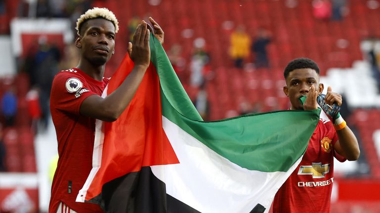 Manchester United S Paul Pogba And Amad Diallo Raise Palestine Flag After Premier League Draw With Fulham Football News Sky Sports