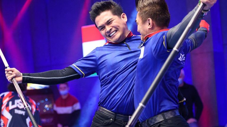 Philippines Jeff De Luna and Roberto Gomez at the World Cup of Pool