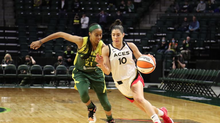 EVERETT, WA - MAY 18: Kelsey Plum #10 of the Las Vegas Aces drives to the basket against the Seattle Storm on May 18, 2021 at the Angel of the Winds Arena, in Everett, Washington. NOTE TO USER: User expressly acknowledges and agrees that, by downloading and or using this photograph, User is consenting to the terms and conditions of the Getty Images License Agreement. Mandatory Copyright Notice: Copyright 2019 NBAE (Photo by Joshua Huston/NBAE via Getty Images)
