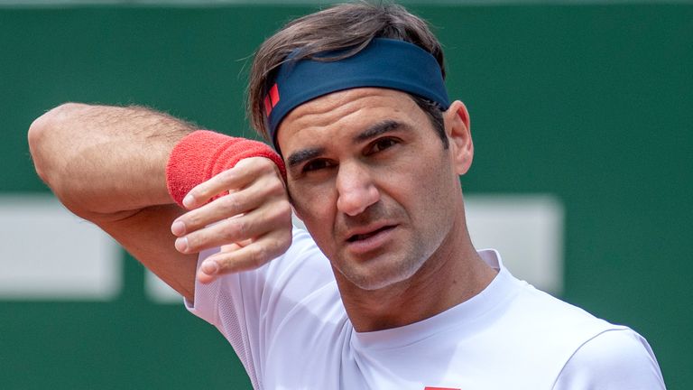 Roger Federer forderte die olympischen Organisatoren auf, die Unsicherheit im Zusammenhang mit den Spielen in Tokio zu beenden (Martial Trezzini / Keystone via AP)