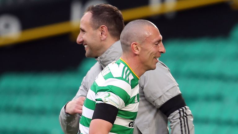 Celtic&#39;s Scott Brown with manager John Kennedy after being substituted against St Johnstone