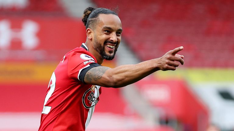 Theo Walcott gestures after scoring to give Southampton a 3-1 lead against Fulham