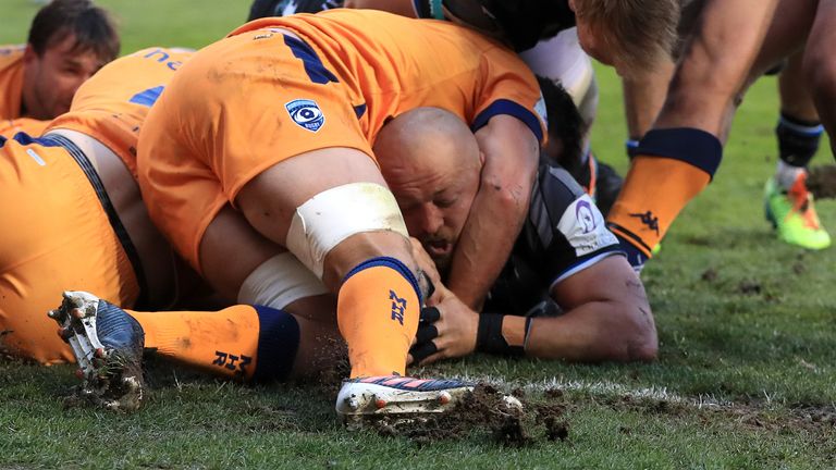 Tom Dunn got over to score for Bath as early as the second minute, but they could not notch another try