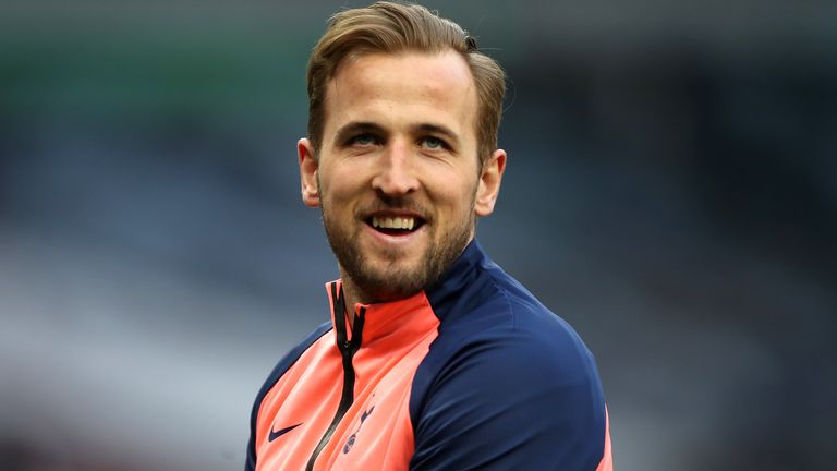 Tottenham Hotspur v Sheffield United - Premier League - Tottenham Hotspur Stadium
Tottenham Hotspur&#39;s Harry Kane warming up prior to kick-off during the Premier League match at the Tottenham Hotspur Stadium, London. Issue date: Sunday May 2, 2021.