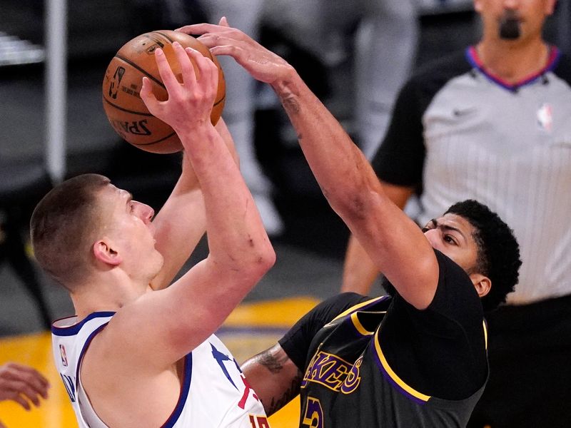 NBA news and highlights: Lakers stay hot, Magic play spoiler and