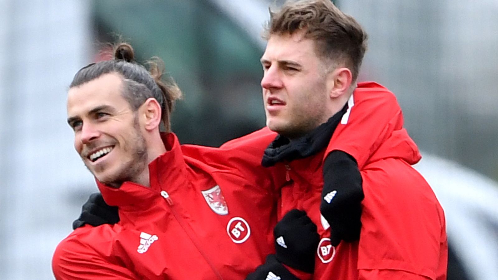 Joe Rodon Insists He's Not Cried Over Spurs' Snub . . . And Has Followed  Gareth Bale In Focussing On Wales - Dai Sport