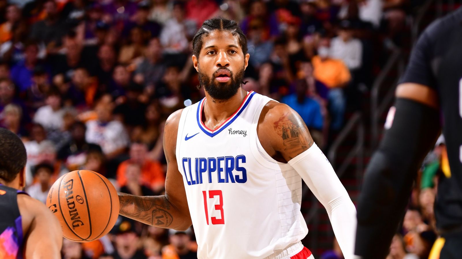Paul George's 41 points keep Los Angeles Clippers alive vs Phoenix