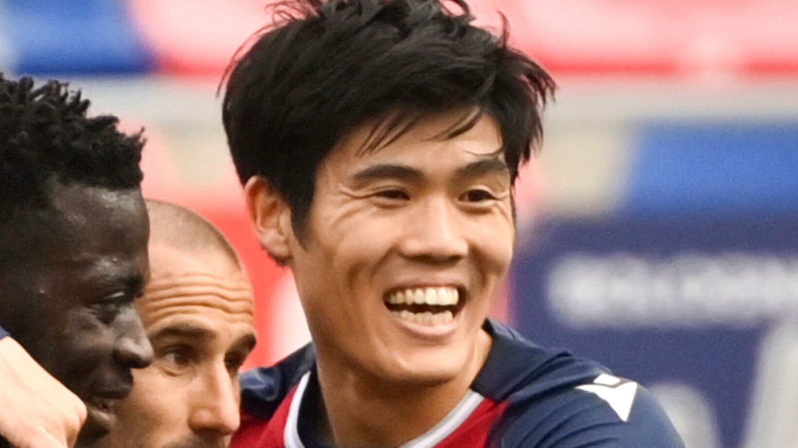 Tottenham open talks to sign Bologna and Japan defender Takehiro Tomiyasu