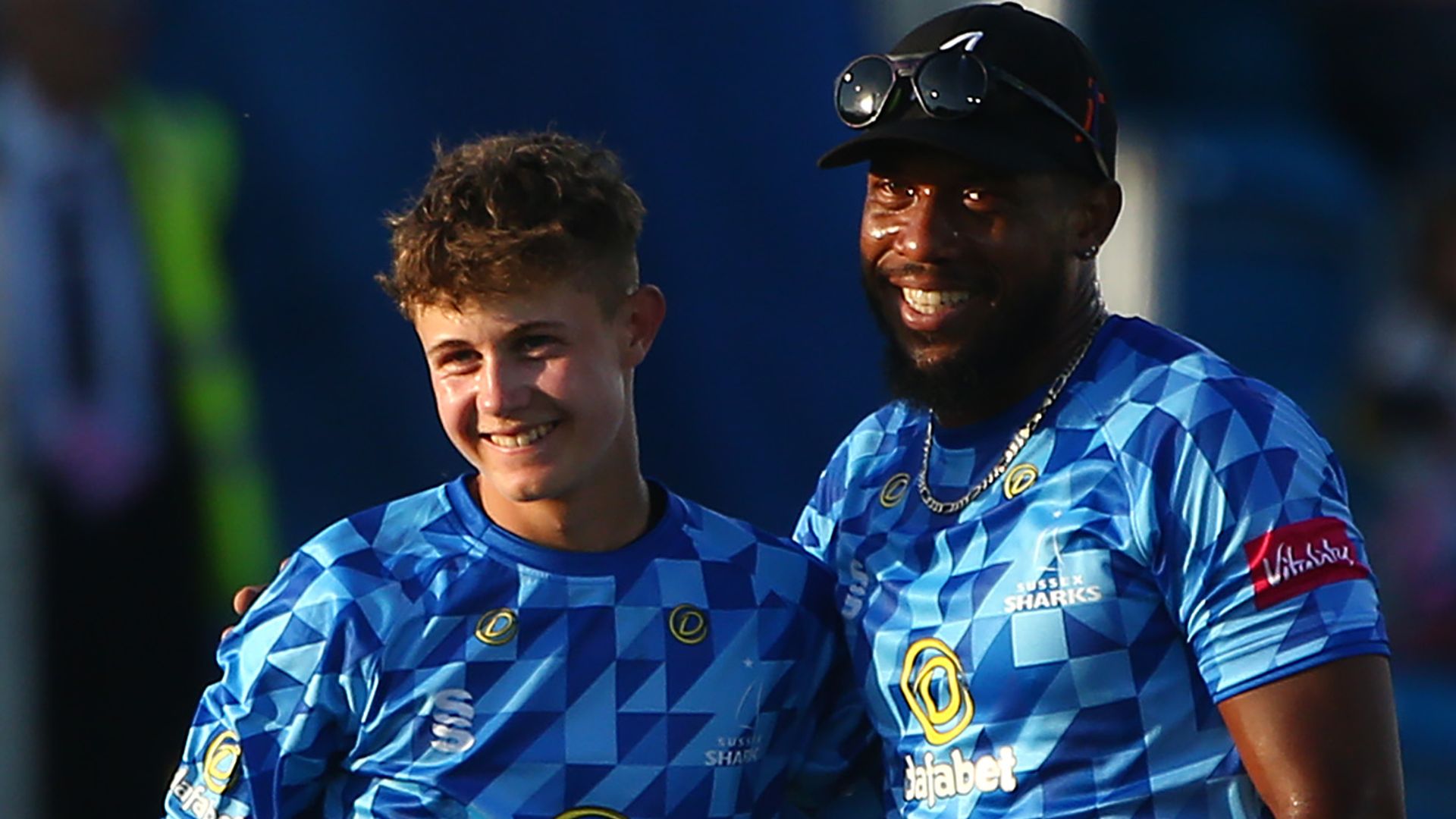Sussex hammer Hampshire | 16-year-old Lenham stars