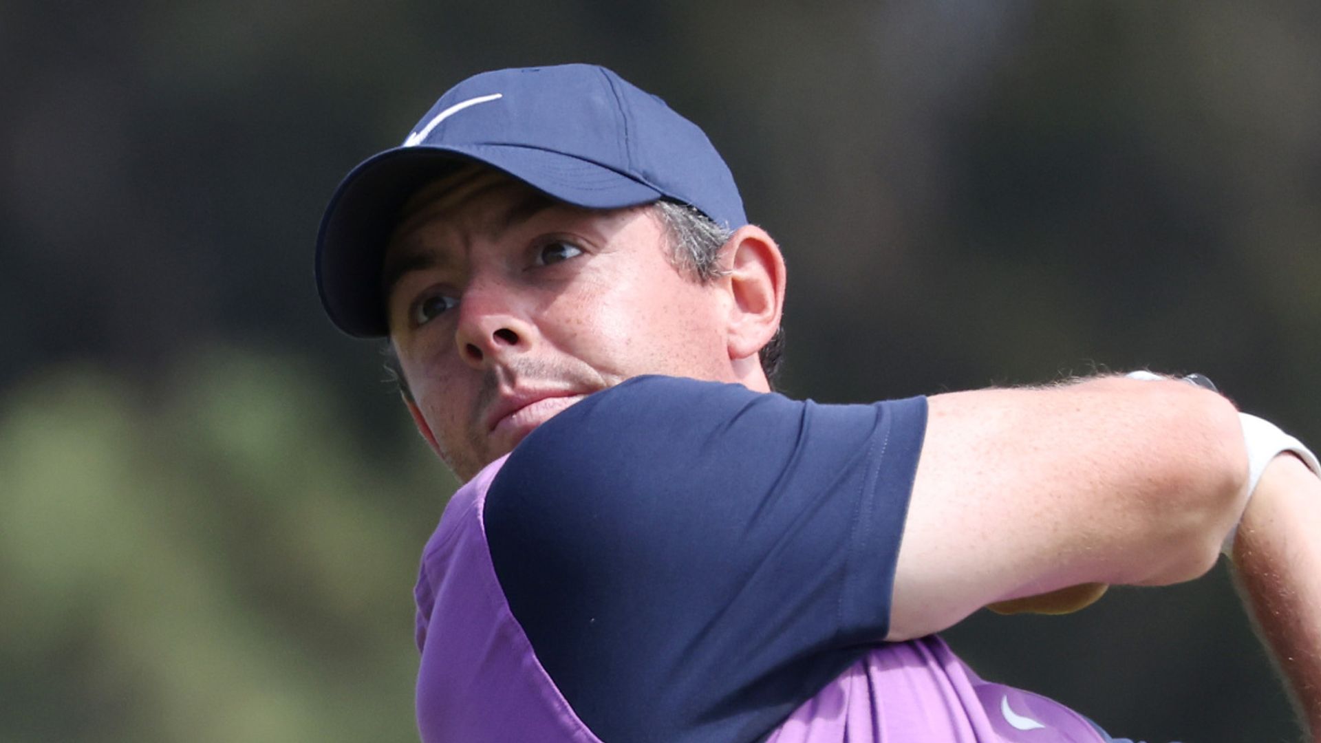 McIlroy and DeChambeau race into US Open contention