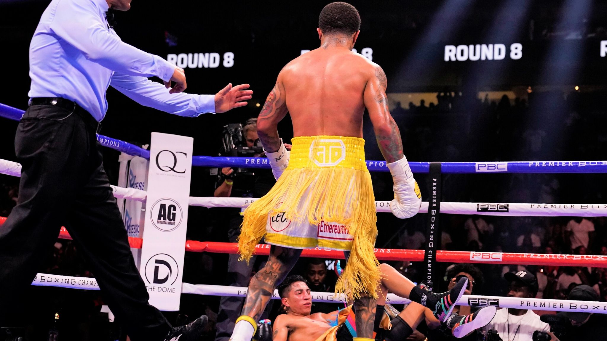 Strong Rallying Cry Gervonta Davis stops Mario Barrios after Floyd Mayweather issues ...