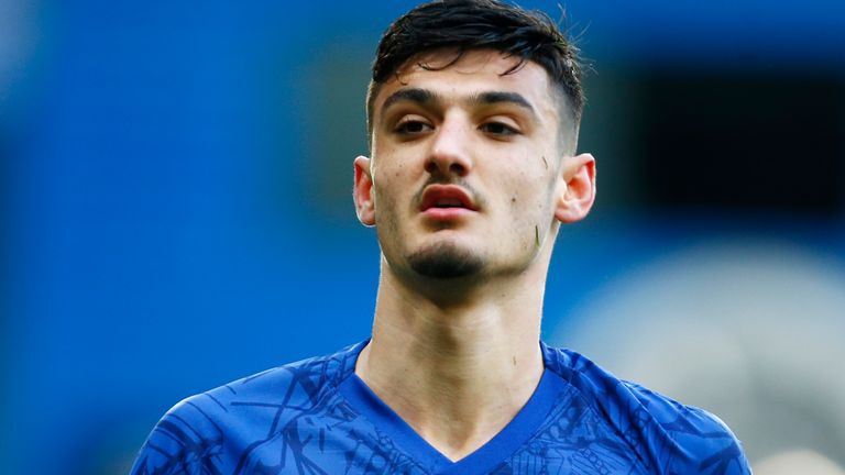 Armando Broja Chelsea Set To Open Contract Negotiations With Teenage Forward Football News Sky Sports