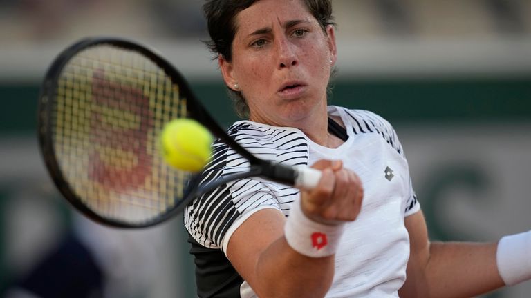 Spain's Carla Suarez Navarro plays a return to United States's Sloane Stephens during their first round match on day three of the French Open tennis tournament at Roland Garros in Paris, France, Tuesday, June 1, 2021. (AP Photo/Christophe Ena)