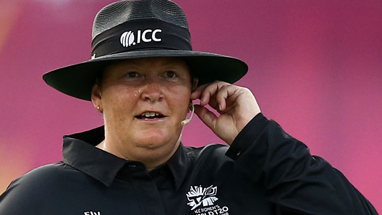 Umpire Sue Redfern