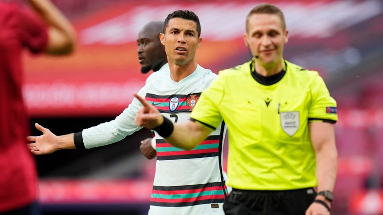 Cristiano Ronaldo shows his dismay at Fonte's disallowed goal