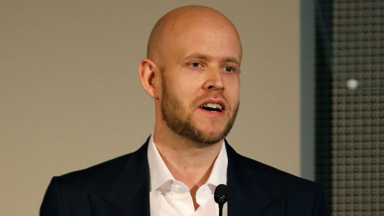 Spotify co-founder Daniel Ek is preparing a second bid to buy Arsenal