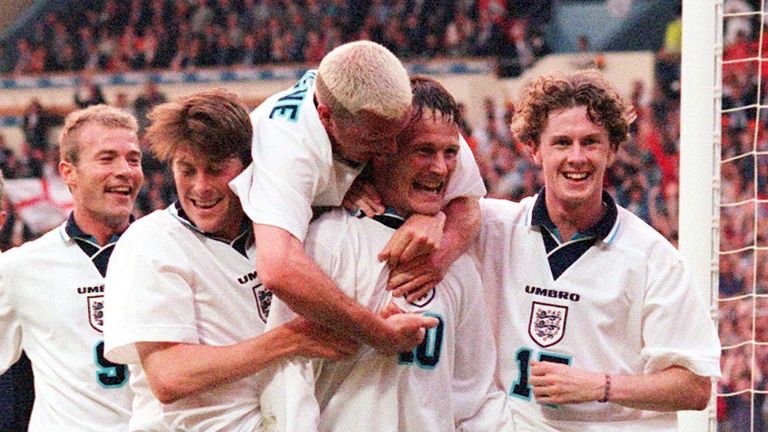 England celebrate Teddy Sheringham's second goal  putting them 4-0 ahead in tonight's (Tues) Euro 96 clash against Holland. From left:Alan Shearer, Darren Anderton, Paul Gascoigne, Sheringham and Steve McManaman. Photo by Adam Butler/PA