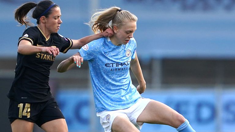 Esme Morgan ended the 2020/21 campaign having made 24 appearances for Manchester City