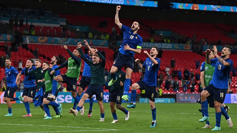 Italy players celebrate their Euro 2020 win over Austria