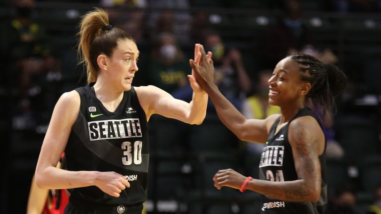 Breanna Stewart and Jewell Loyd high-five during their game against the Las Vegas Aces