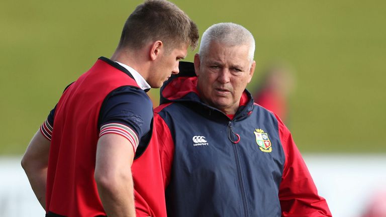 British & Irish Lions head coach Warren Gatland with Owen Farrell during the training session at the QBE Stadium, Auckland. PRESS ASSOCIATION Photo. Picture date: Monday June 5, 2017. See PA story RUGBYU Lions. Photo credit should read: David Davies/PA Wire. RESTRICTIONS: Editorial use only. No commercial use or obscuring of sponsor logos.