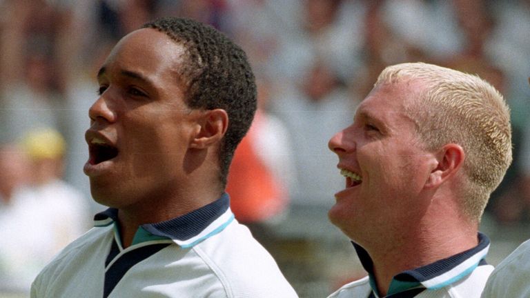 15 June 1996 - Euro 96 - Group Stage - Scotland v England - Paul Ince, Paul Gascoigne and Teddy Sheringham of England sing the national anthem. - Photo by Mark Leech / Offside..