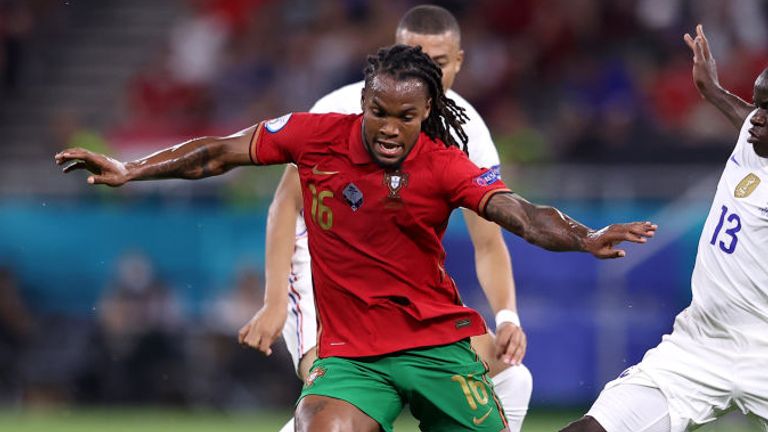 Renato Sanches é desafiado por N'Golo Kante e Portugal defronta a França no Euro 2020