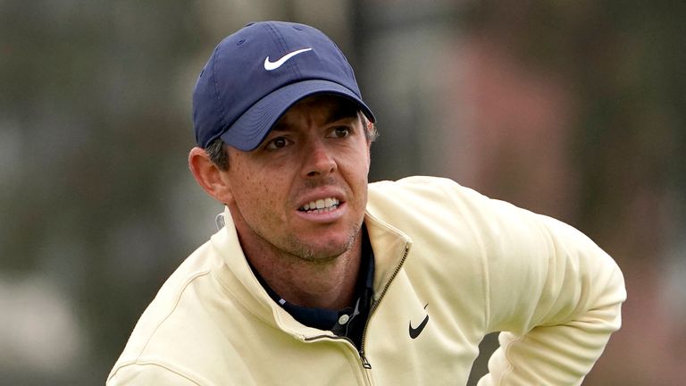 McIlroy hampered by 'mental errors'