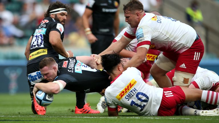 Sam Simmonds got Exeter back into the contest with a powerful try 