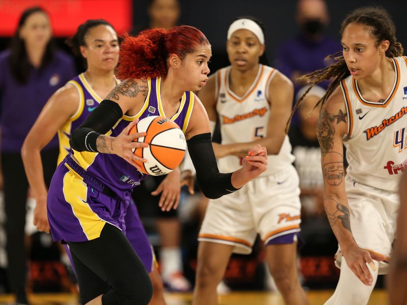 Sparks move on from Candace Parker, add Erica Wheeler - Los