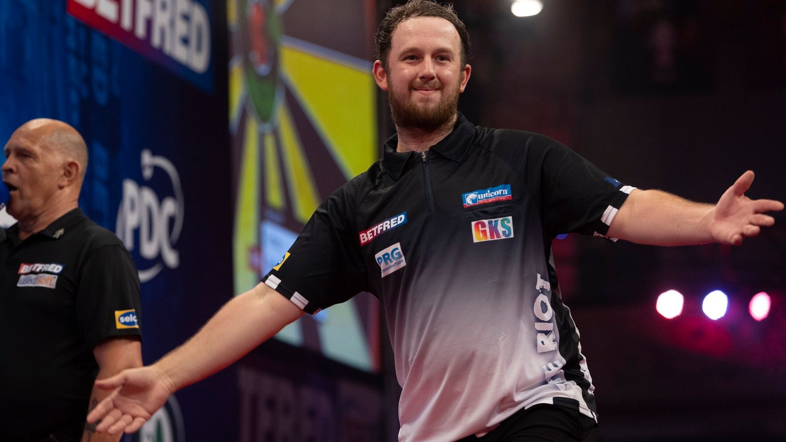 PDC Super Series 7: Callan Rydz wins Players Championship 25