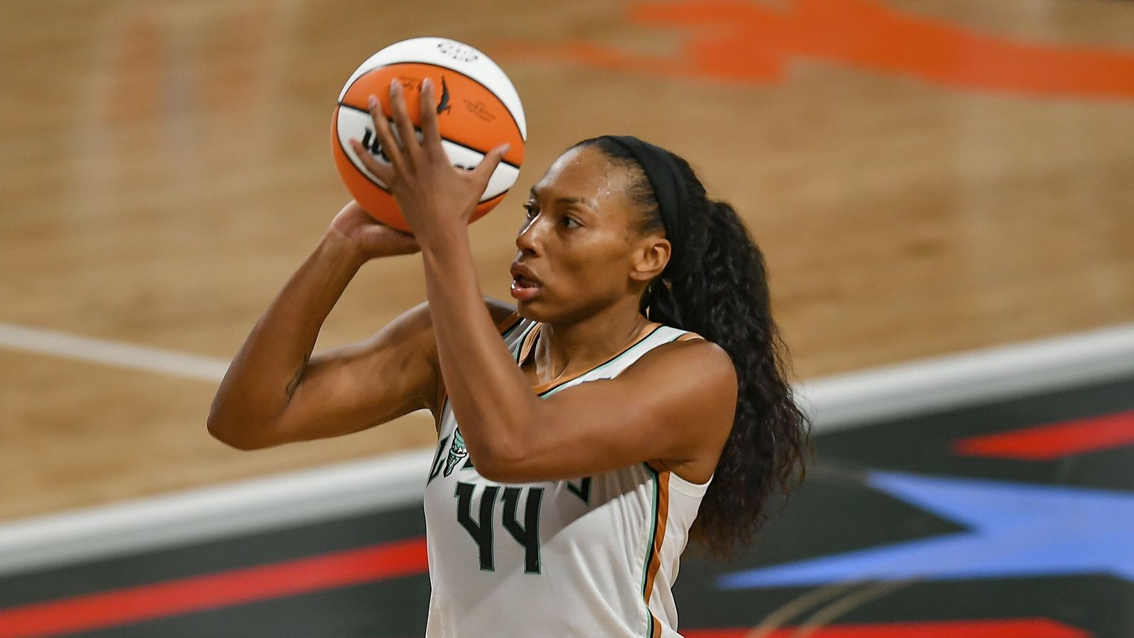 WNBA: New York Liberty pull off miraculous 20-point rally to defeat ...