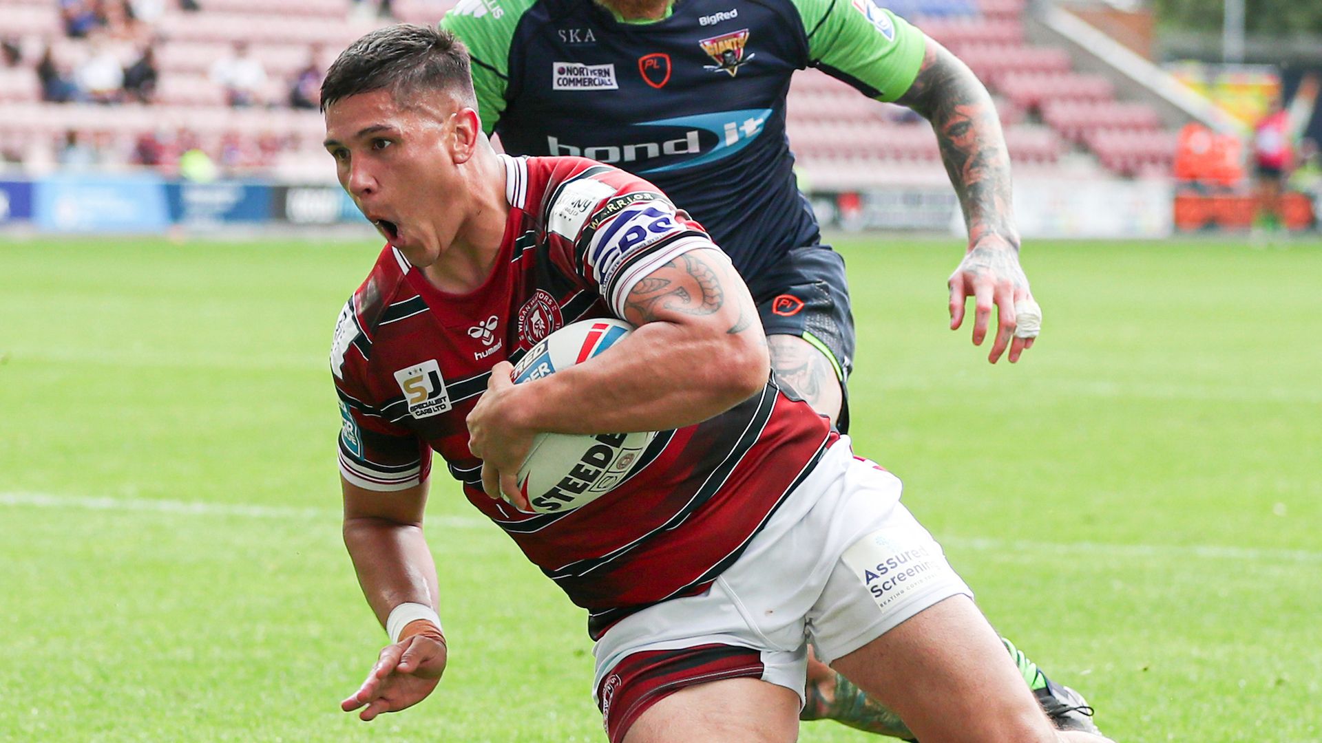 Wigan rally from 12 points down to beat Giants
