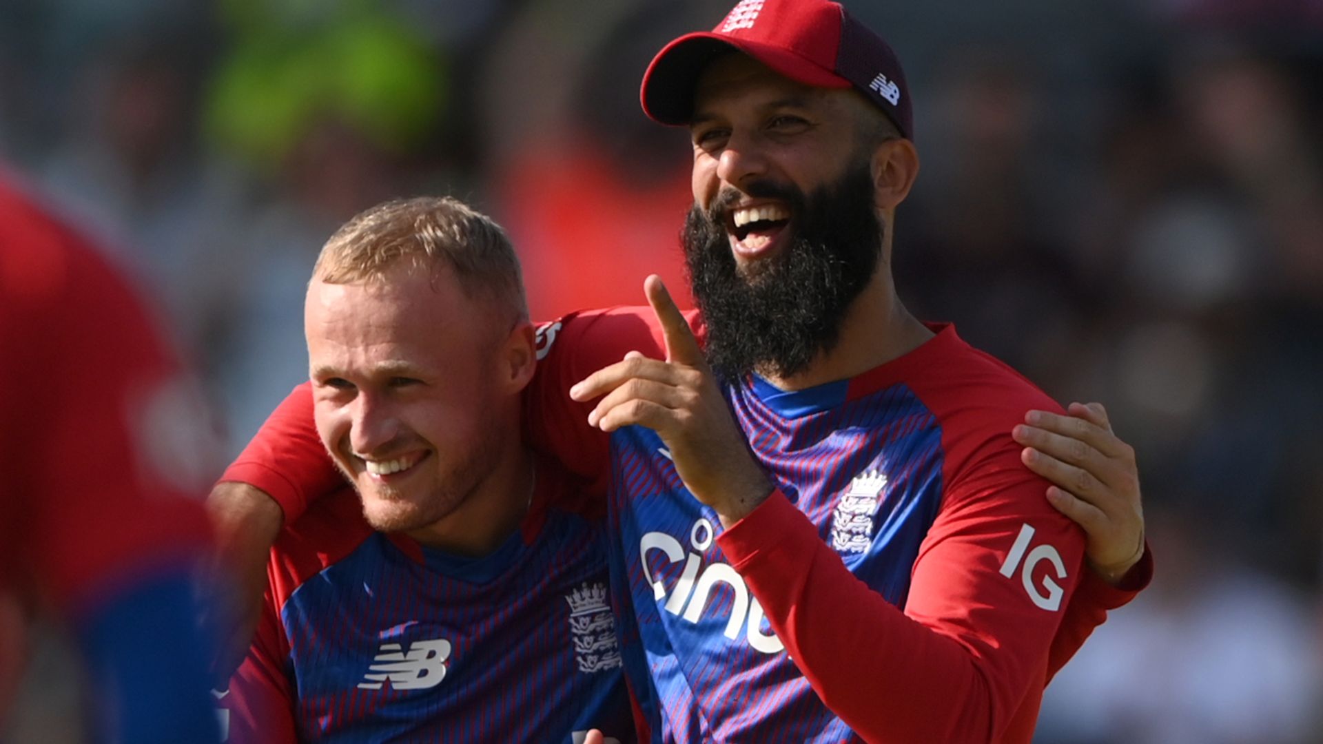 Spinners shine as England level T20 series