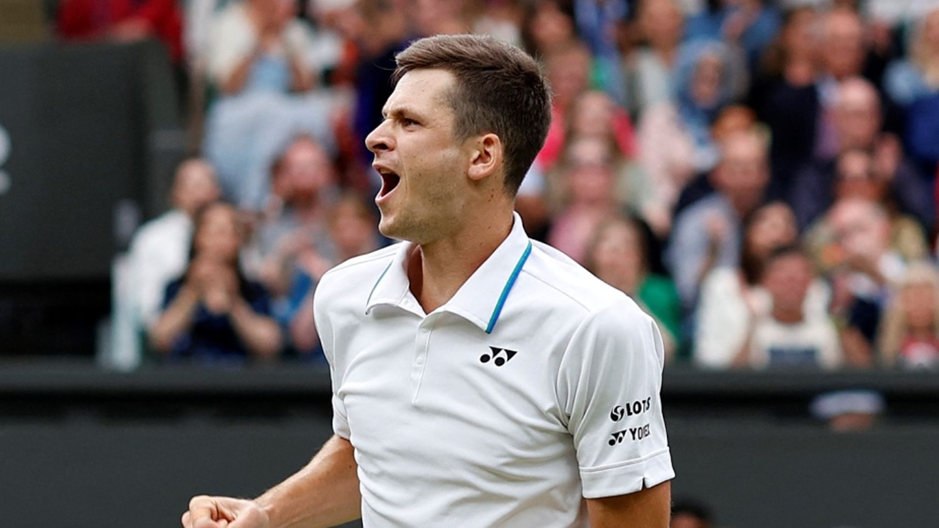 Hurkacz stuns Medvedev to set up Federer quarter-final