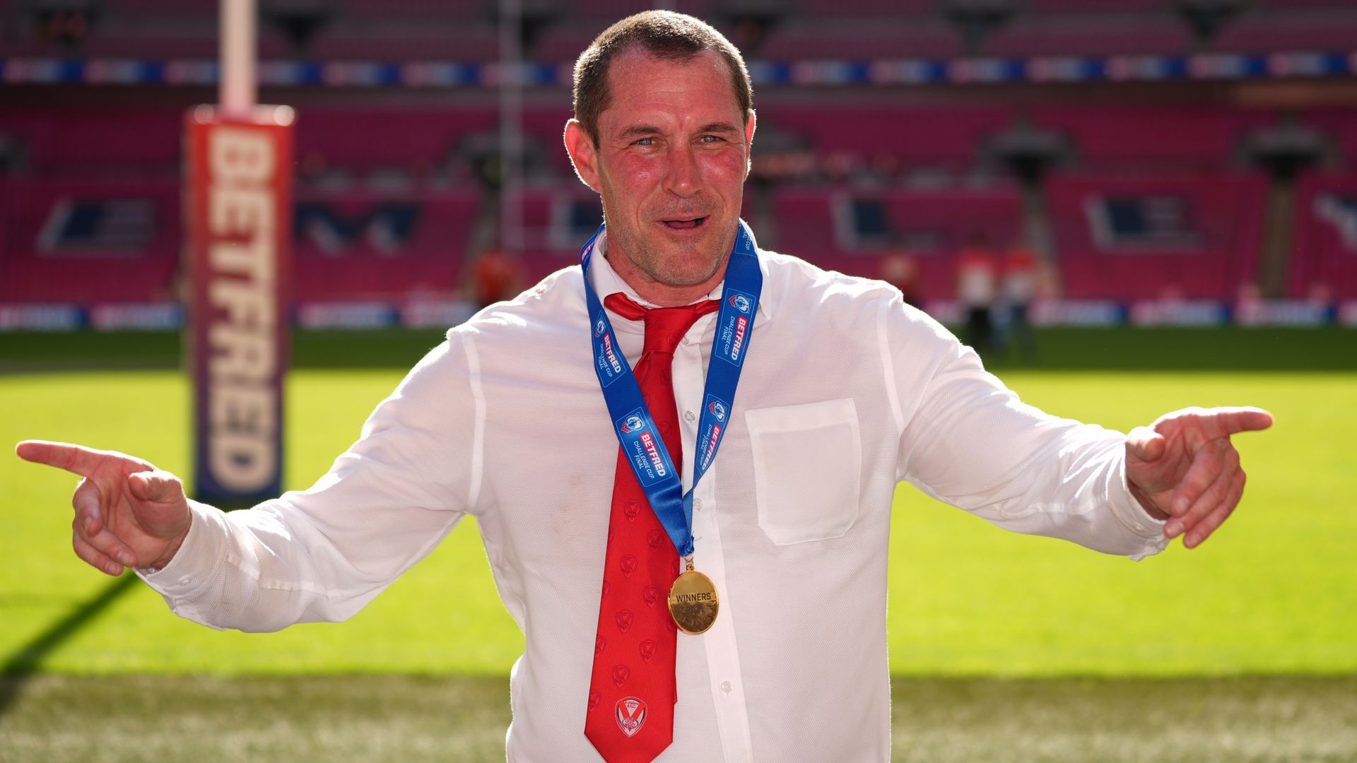 Woolf to remain St Helens head coach in 2022 season