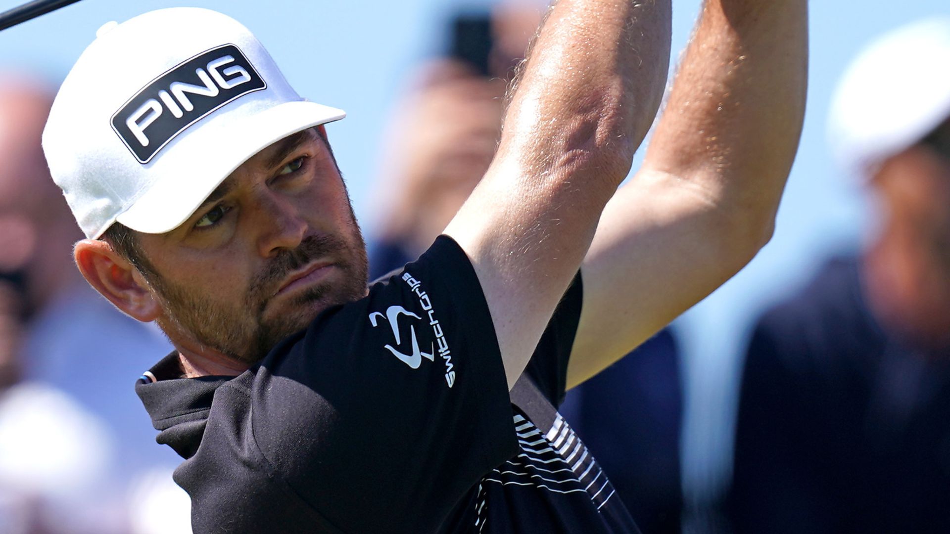 Oosthuizen leads after breaking Open record