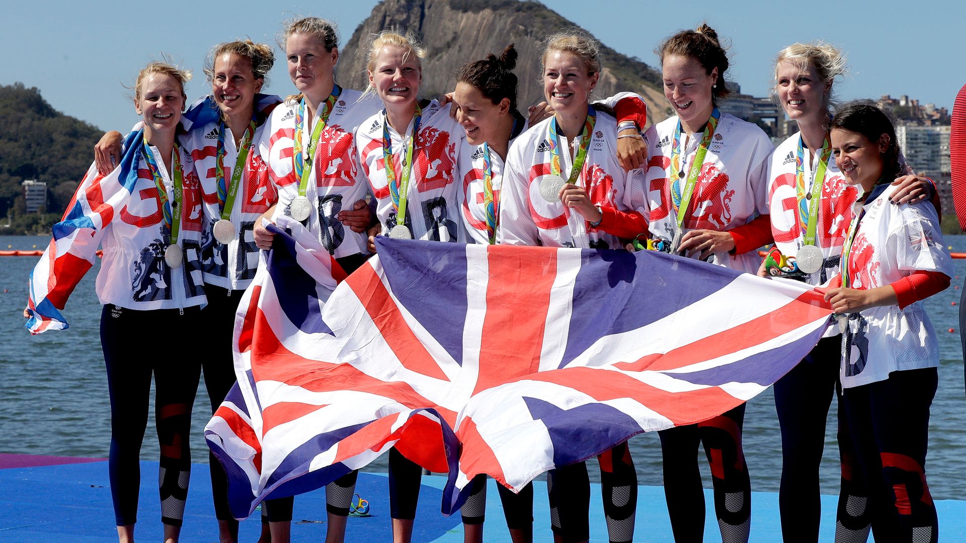 Novice Team GB rowers told to embrace Olympic expectation