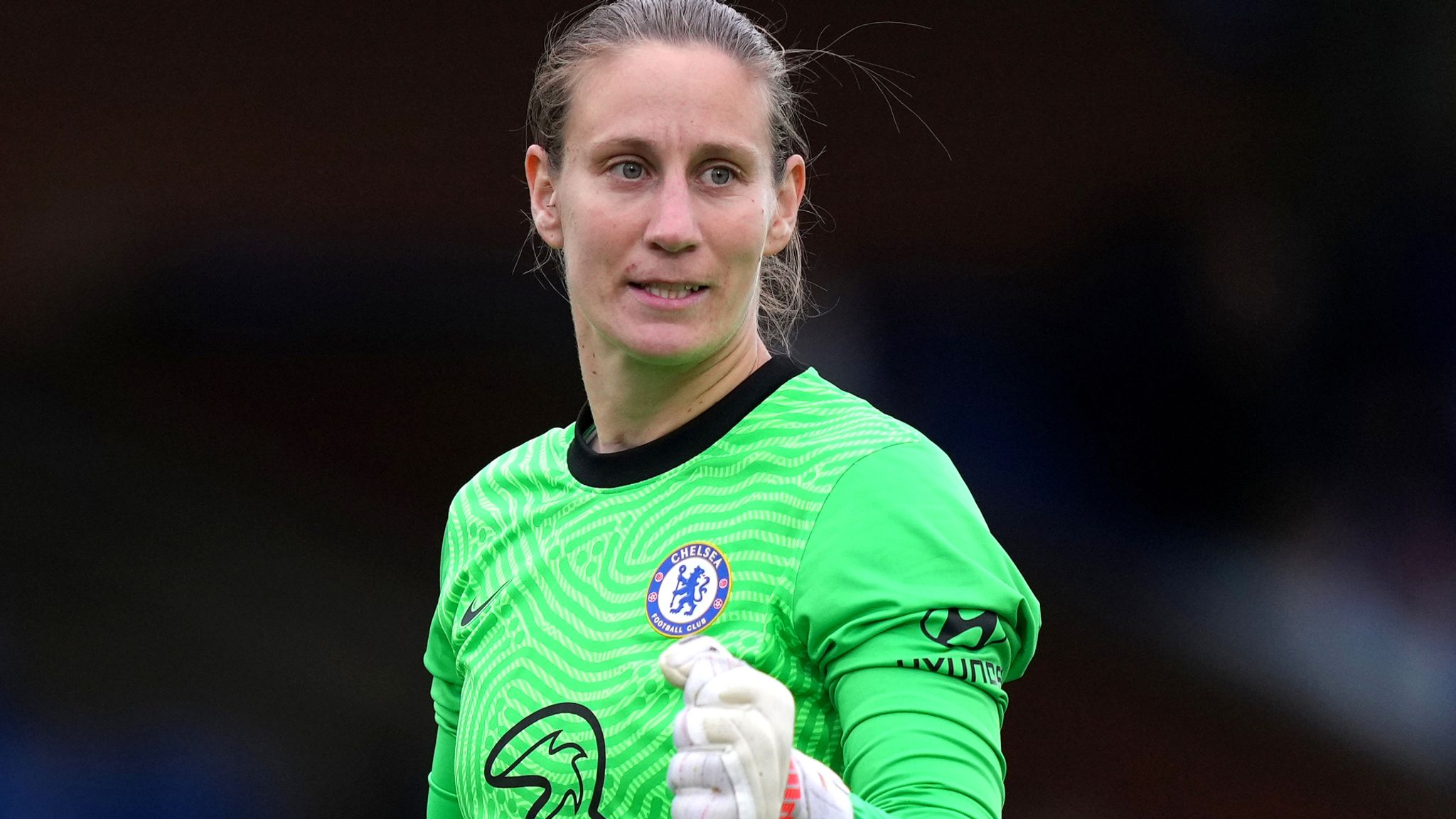 Chelsea goalkeeper AnnKatrin Berger signs new contract until 2024