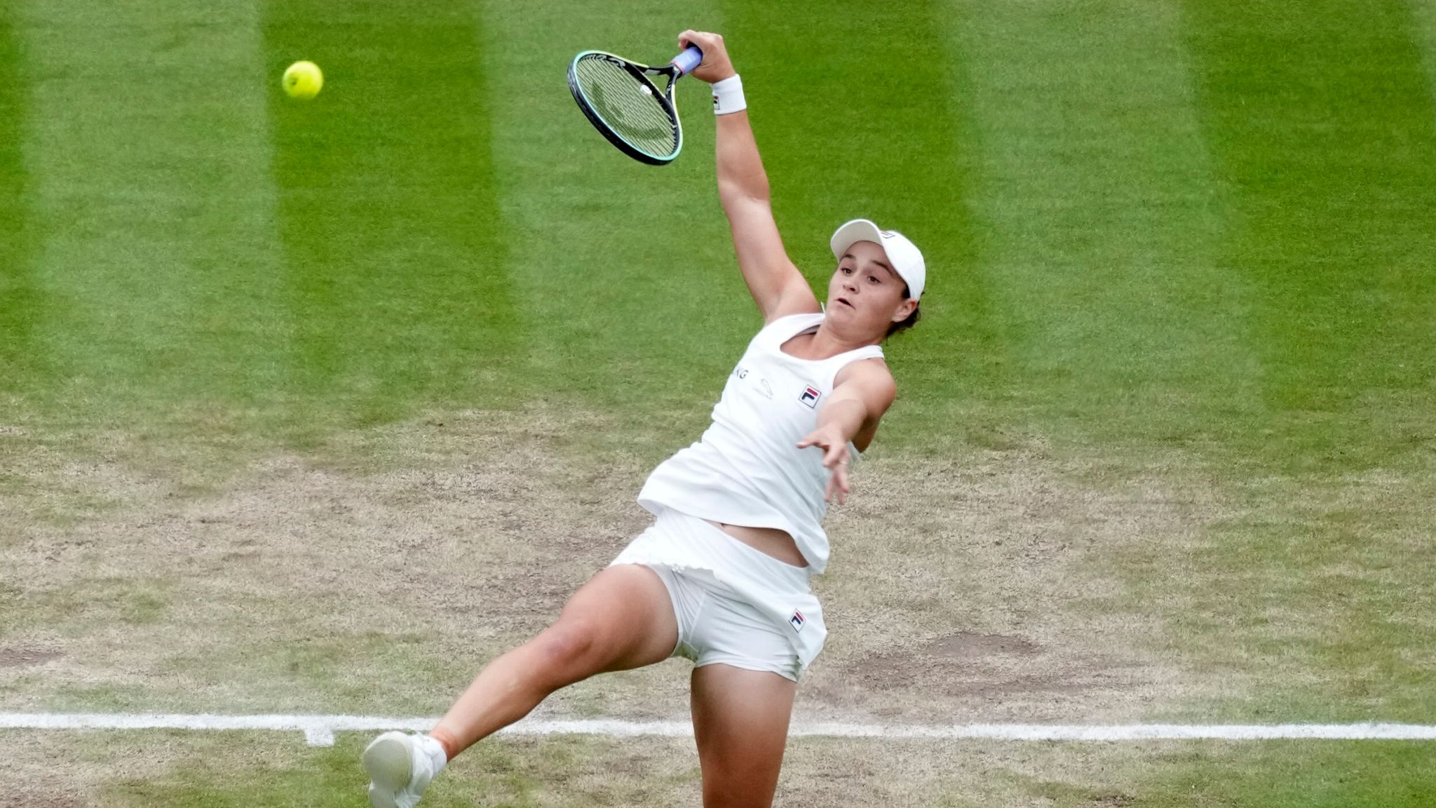 Wimbledon 2021 Ashleigh Barty And Angelique Kerber Ease Into High Profile Semi Final Showdown