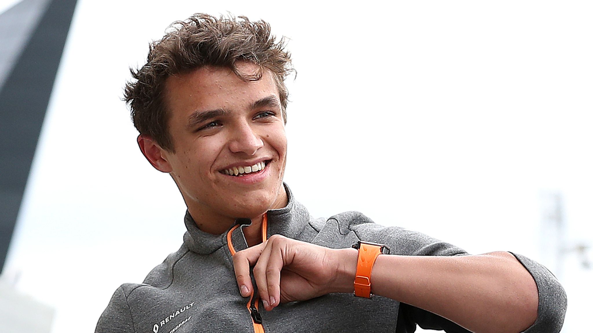 Lando Norris Watch Blue Dengan Santai