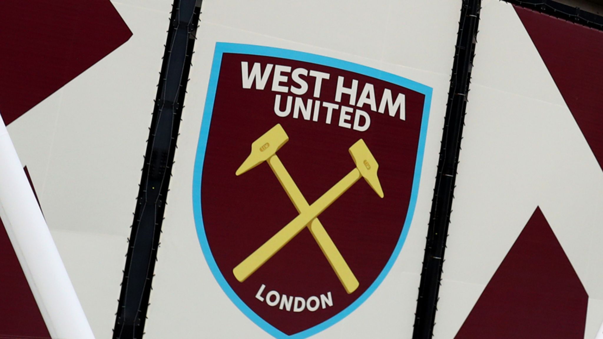 Groenten Microbe Naar boven West Ham: Consortium 'remains committed' to takeover of Premier League club  | Football News | Sky Sports
