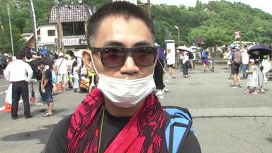 Japanese fans turn out for Olympic road race