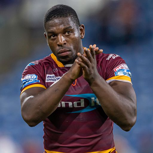 McGillvary's awesome foursome helps Giants to win