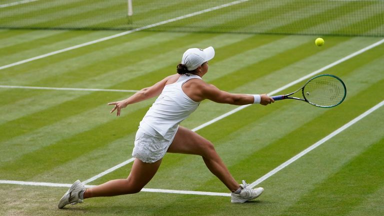 Wimbledon 2021: Ashleigh Barty made me proud with win - Evonne Goolagong  Cawley - BBC Sport