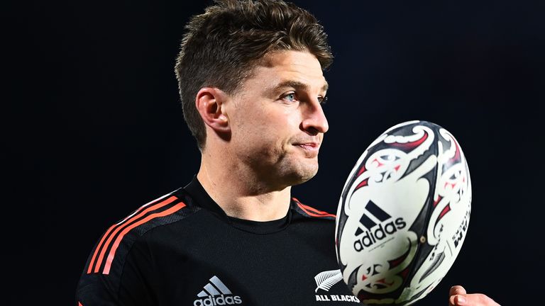 Beauden Barrett will start at fly-half for the All Blacks (Getty)