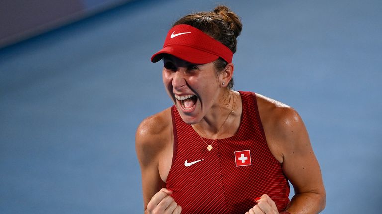 Belinda Bencic battled to a 7-5 2-6 6-3 victory in the gold medal match