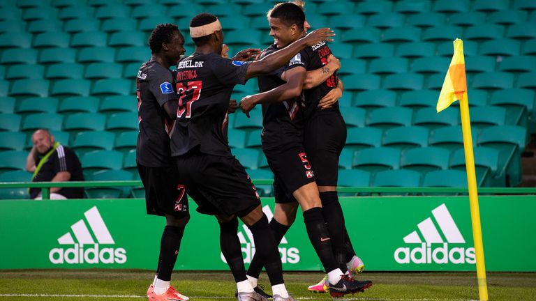 Evander celebrates after scoring to make it 1-1 during a Champions League qualifier between Celtic and FC Midtjylland 