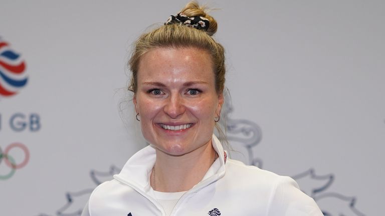 Hollie Pearne-Webb has said GB&#39;s women&#39;s hockey squad will come off social networks for most of the Olympics