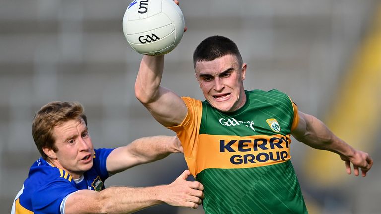 Seán O'Shea of Kerry in action against Brian Fox of Tipperary